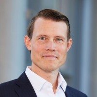Dr. Frederik König