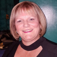 Linda Sandilands