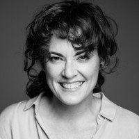 Esther Noya