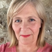 Valerie Connolly