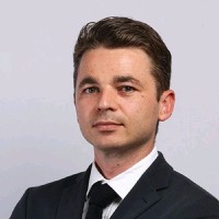 Quentin Hauss, Mba