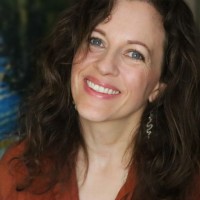 Lynsey C.