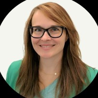 Dr Anett Kondor