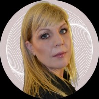 Lynnette Wilkinson