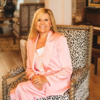 Lynne Rhodes