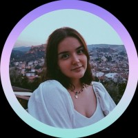 Elif Özege