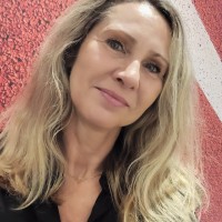 Thea Bennik