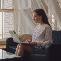 Яна Семухина