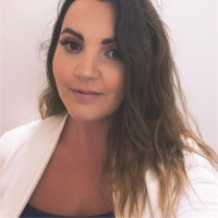 Beverley Nias