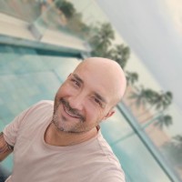 Mauro Salinas