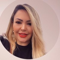 Lívia Corrêa