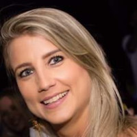 Ana Beatriz Azevedo