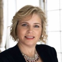 Anne De Groot
