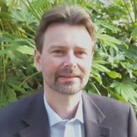 Wolfgang Sauren