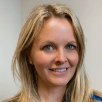 Carrie Kahn