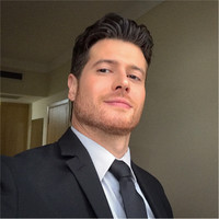 André L. Avella Gioia