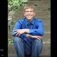 Derrick Fritz, Ches