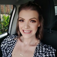 Thaís Martini Priori