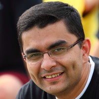Salman Akhtar
