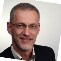 Stephan M. Tóth