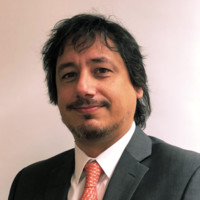 Eduardo Flores