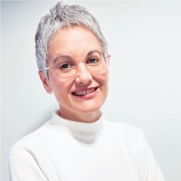 María D. Mayán Santos