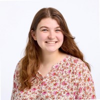 V Cassidy Roberts