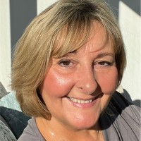 Helen Holland Assoc. Cipd