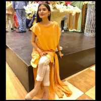 Alina Raza