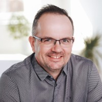 Petr Škarka