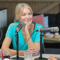 Karen Van der Aa