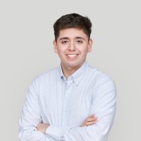 Alexander Banuelos, Eit
