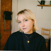 Lucy Holt