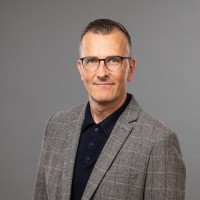 Robert Schneider