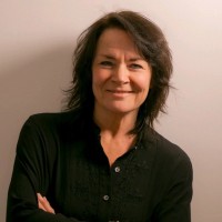 Lisa Hopkins