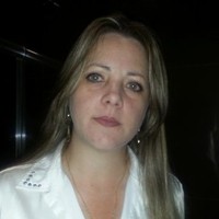Débora Massuqueto Henzen