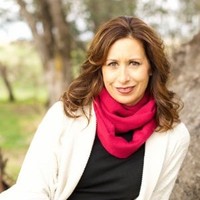 Toni Henry