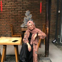 Yuni Apriyanti