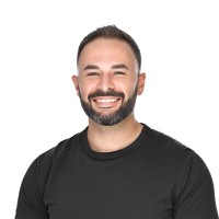 Stefan R.