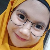 Elly Ajeng