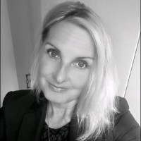 Janet Lloyd (MCIM)