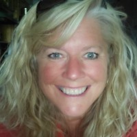 Kerri Warner