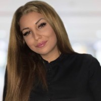 Veronika Albert