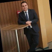 uğur DEMiR