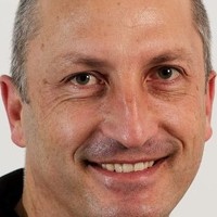 Hennie Du Toit