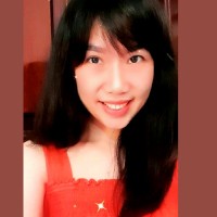 Elly 李