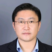 김신성