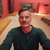 Raymond Van Kralingen