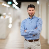 Dr. med. Wasim Sakas