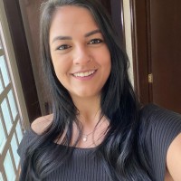 Andressa Louredo Gomes